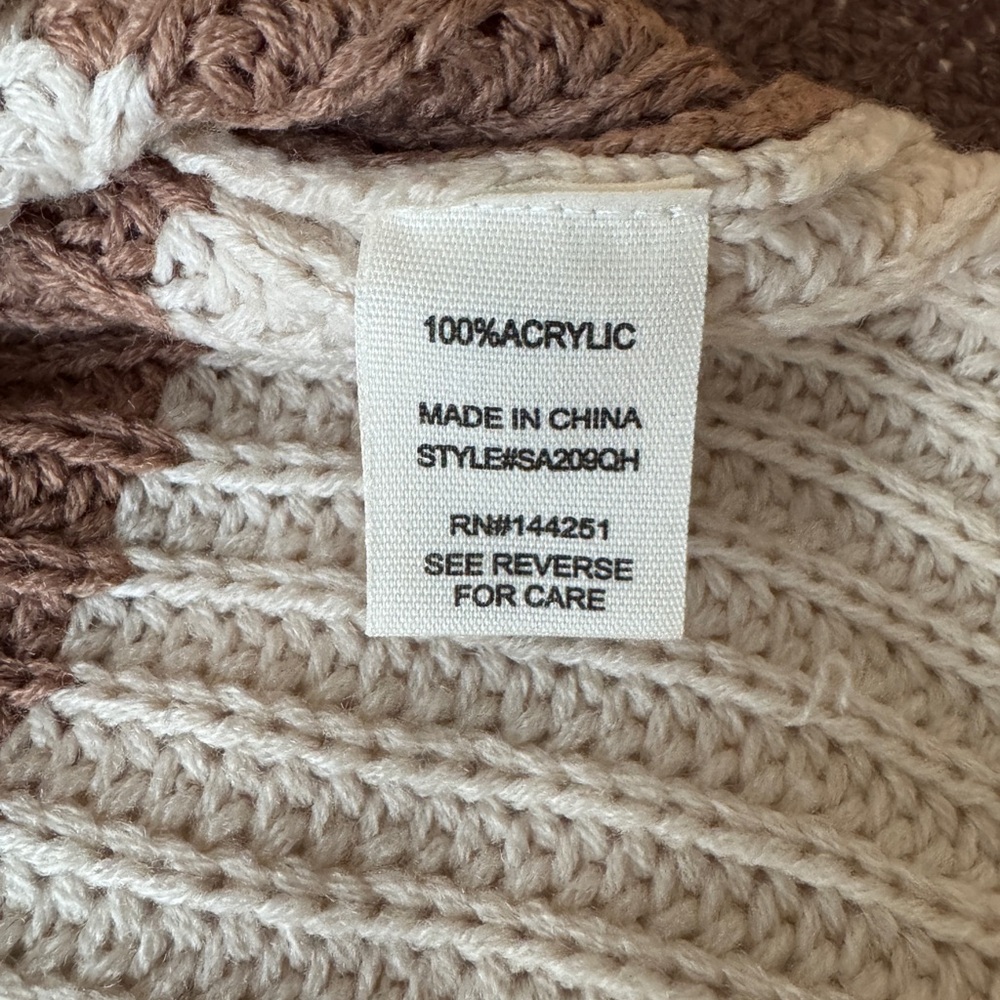 Moon & madison brown checkered knit sweater - Picture 7 of 7